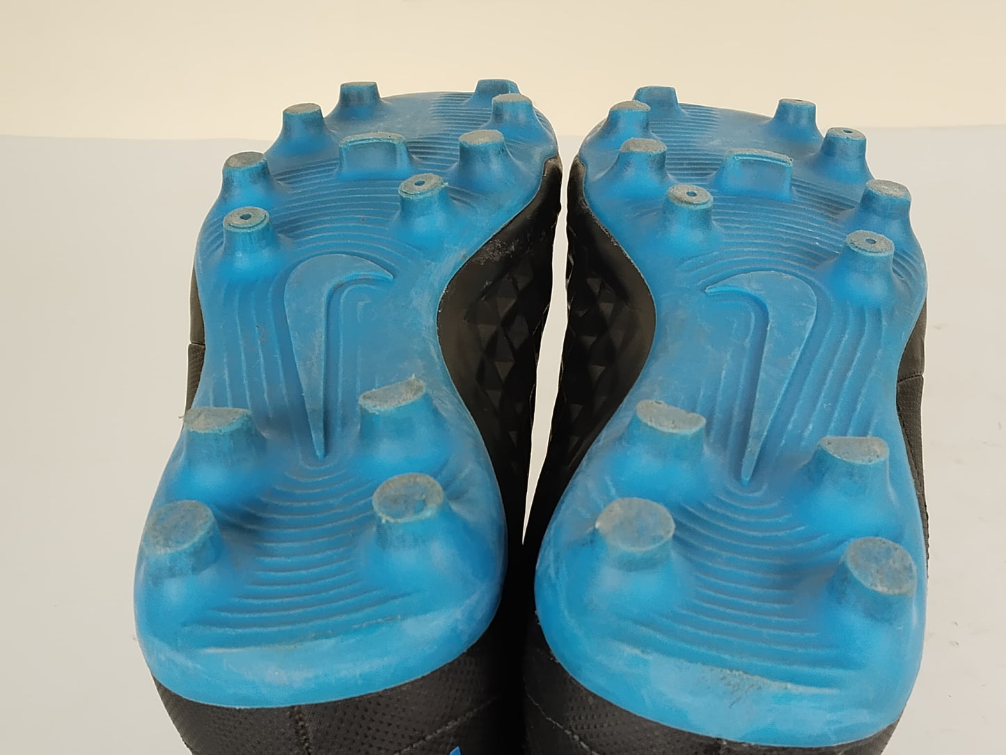 Nike Tiempo Legend 8 Club MG Under The Radar - Black/Blue Hero Kids