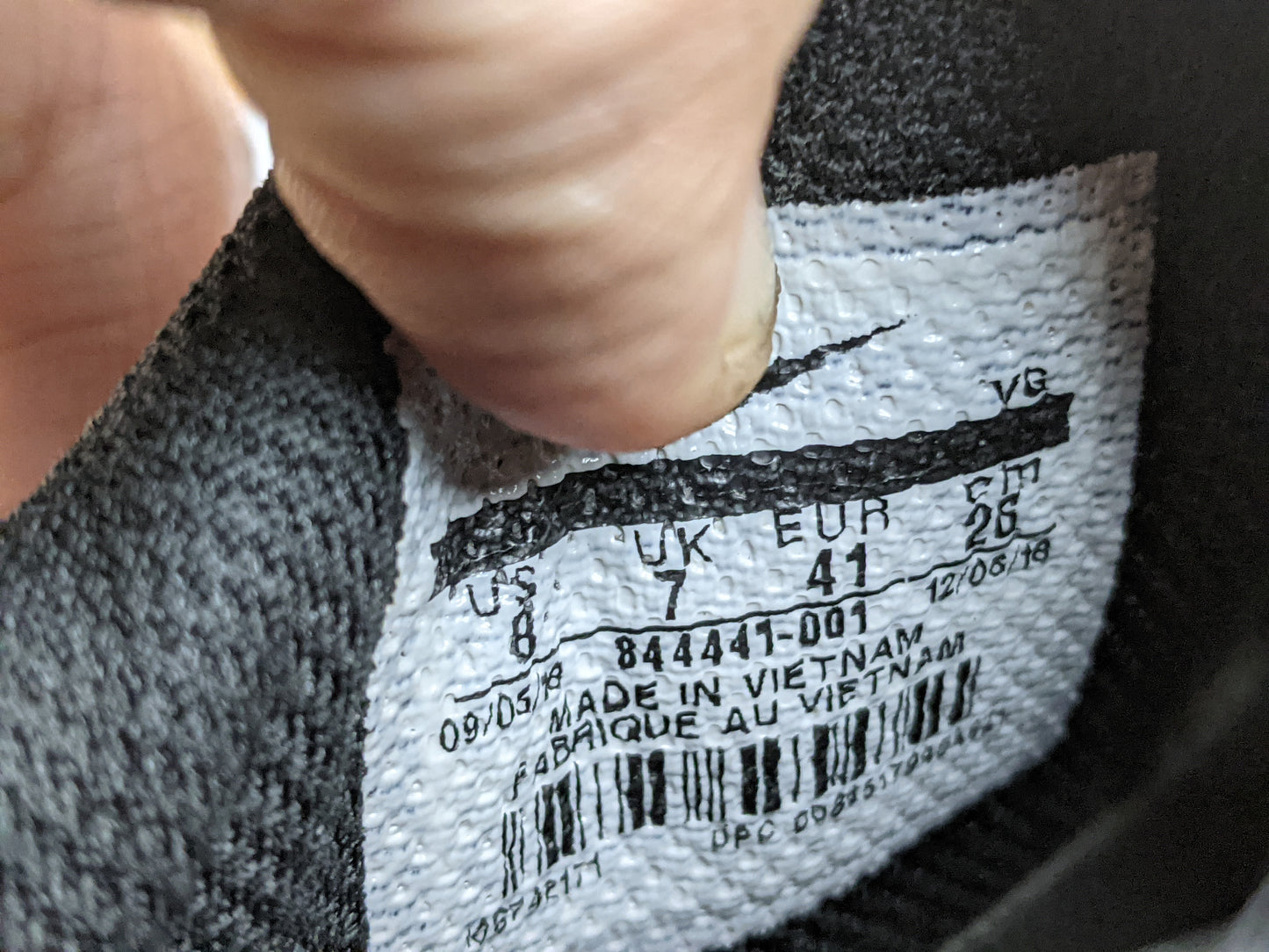 Nike Bravata IC 'Black/White