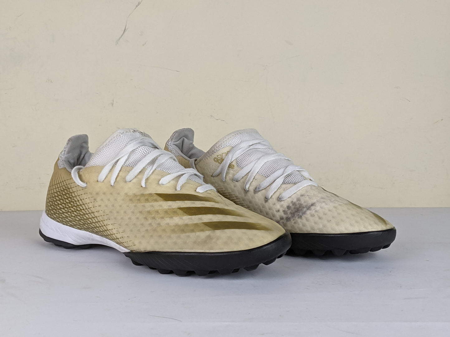 adidas X Ghosted .3 TF Inflight - Footwear White/Metallic Gold/Core Black