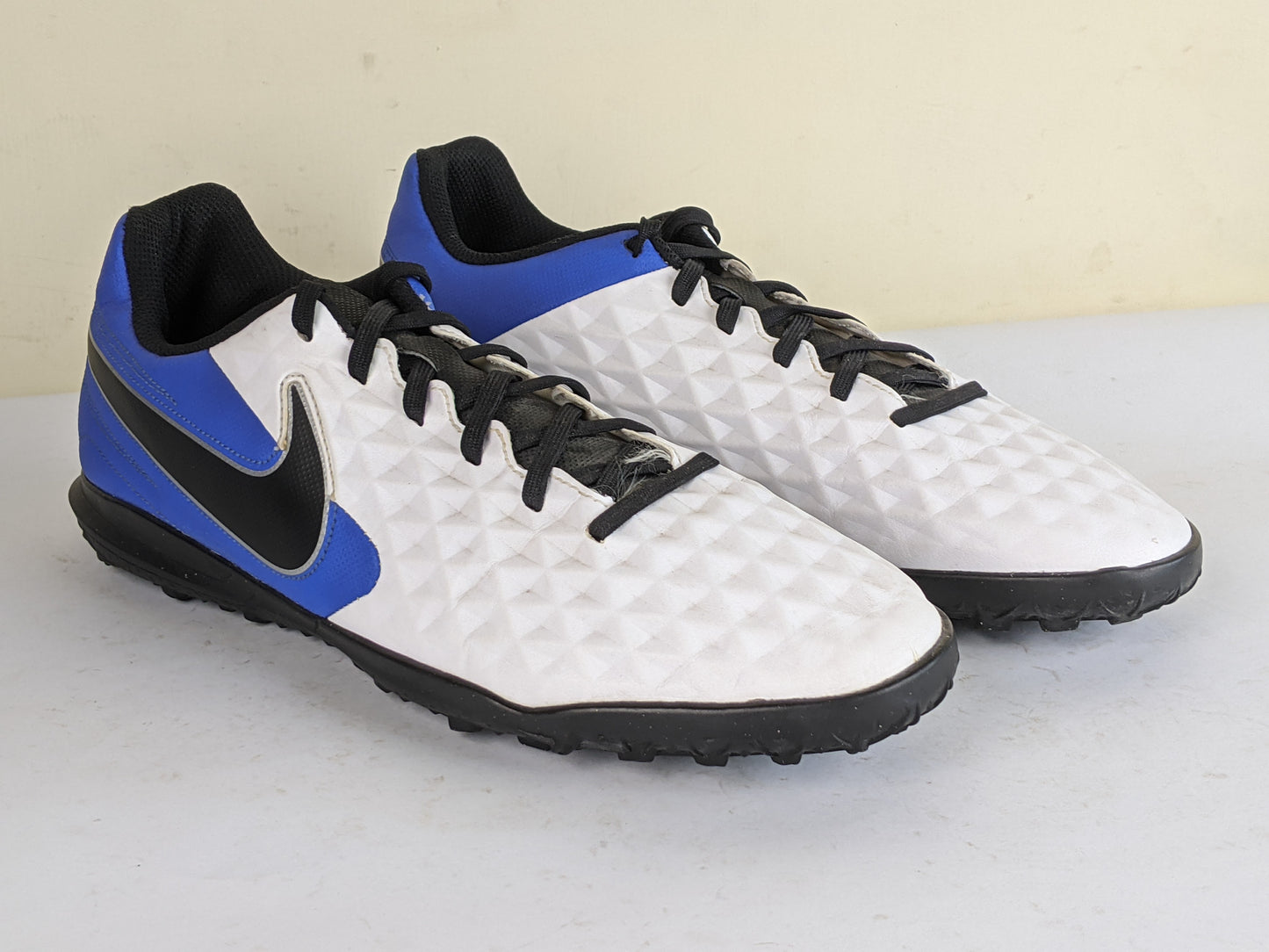 Nike Tiempo Legend 8 Club TF Daybreak - White/Black/Hyper Royal/Metallic Silver