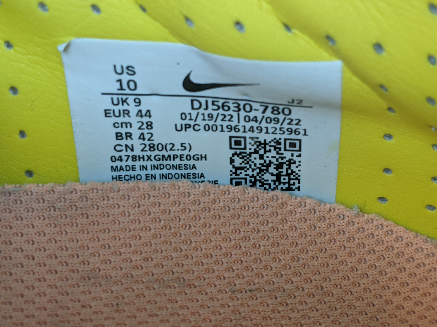 Nike Air Zoom Mercurial Vapor 15 Academy AG Lucent - Yellow Strike/Sunset Glow