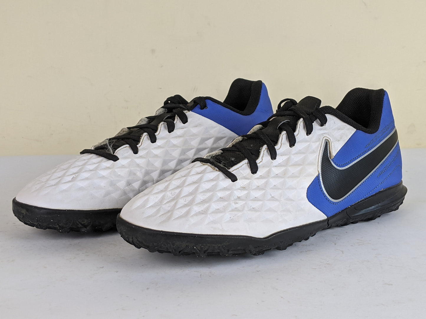 Nike Tiempo Legend 8 Club TF Daybreak - White/Black/Hyper Royal/Metallic Silver