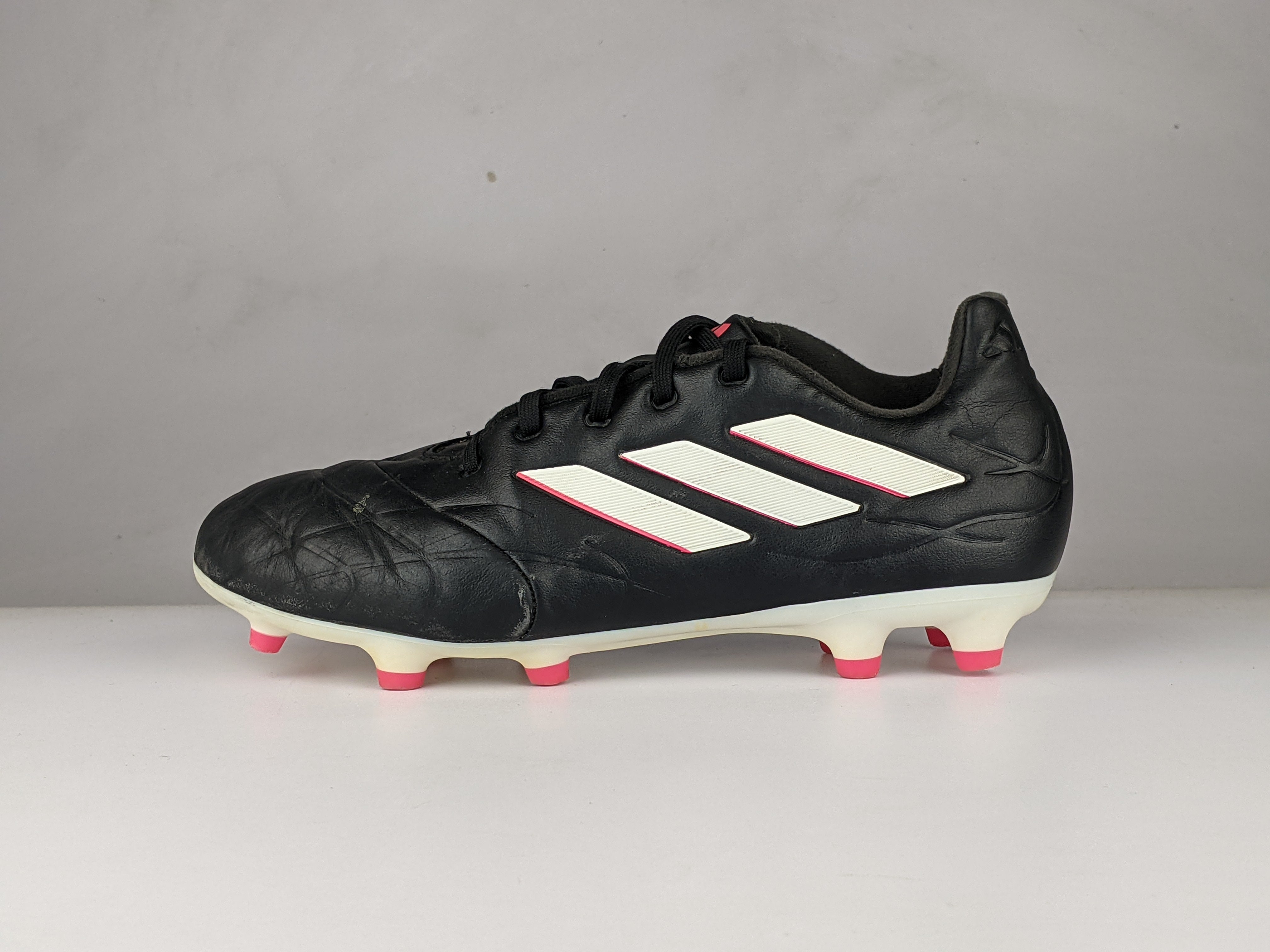 Shop Original Football Shoes Cleats Grippers for Kids in Pakistan Page 2 Athletic Corner
