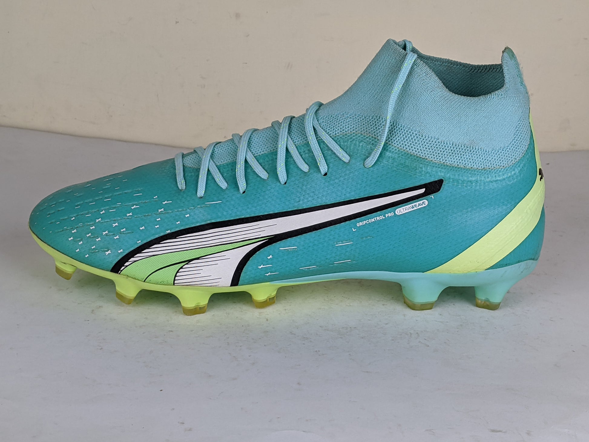 PUMA Ultra Pro FG/AG Pursuit - Electric Peppermint/PUMA White/Fast Yellow