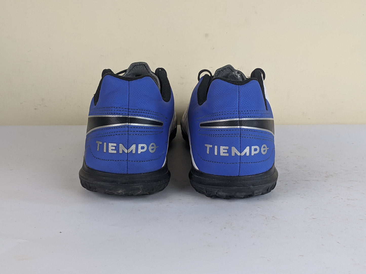 Nike Tiempo Legend 8 Club TF Daybreak - White/Black/Hyper Royal/Metallic Silver