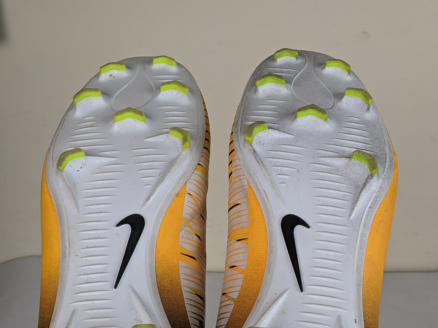 Nike Mercurial Victory VI DF FG Lock in. Let loose. - Laser Orange/Black/White