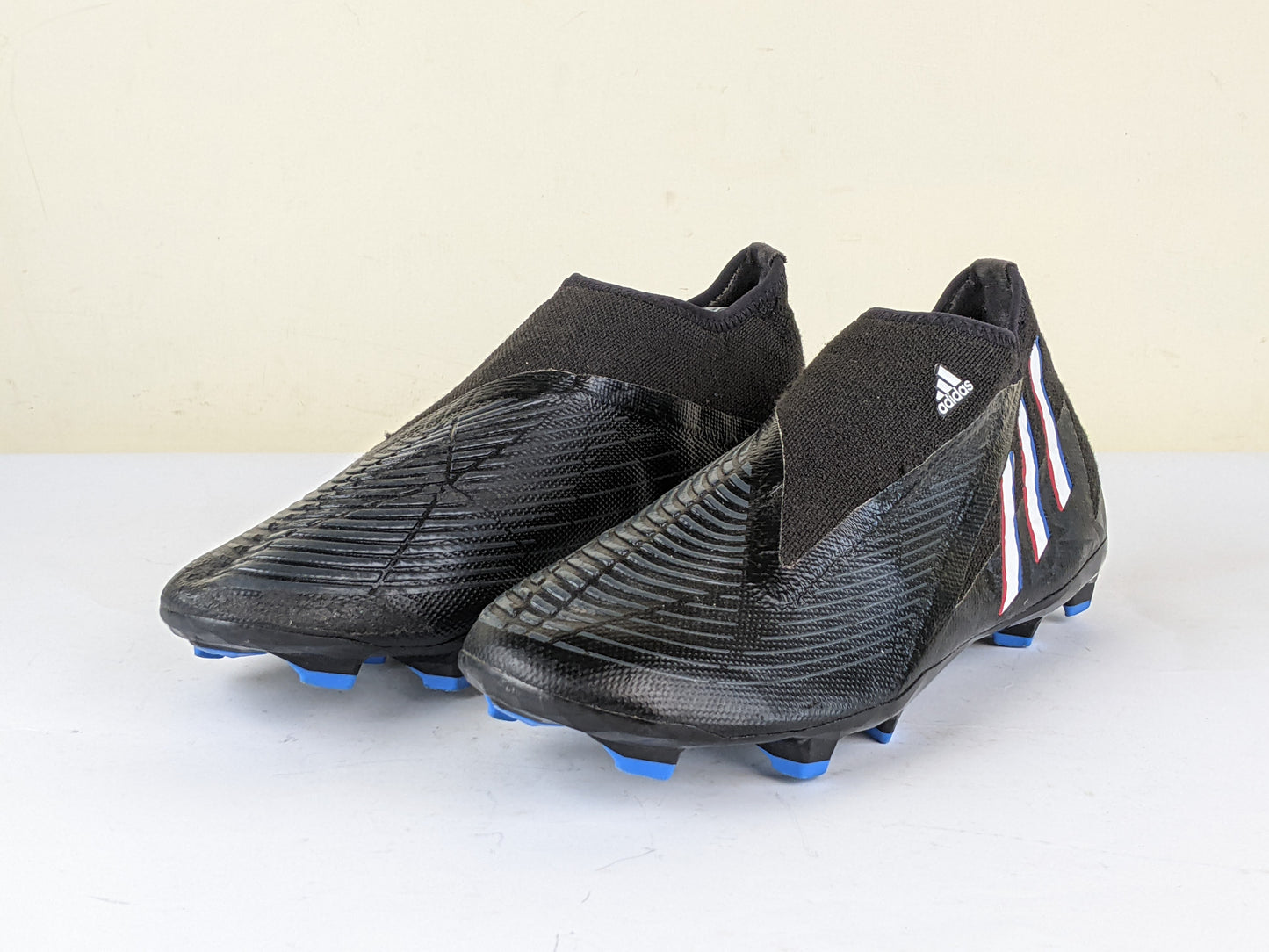 adidas Predator Edge .3 Laceless FG Shadowportal - Core Black/Footwear White/Vivid Red