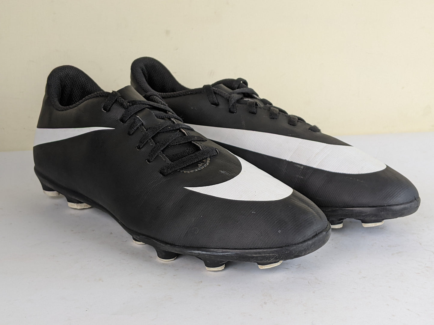 Nike Bravata II FG 'Black/White