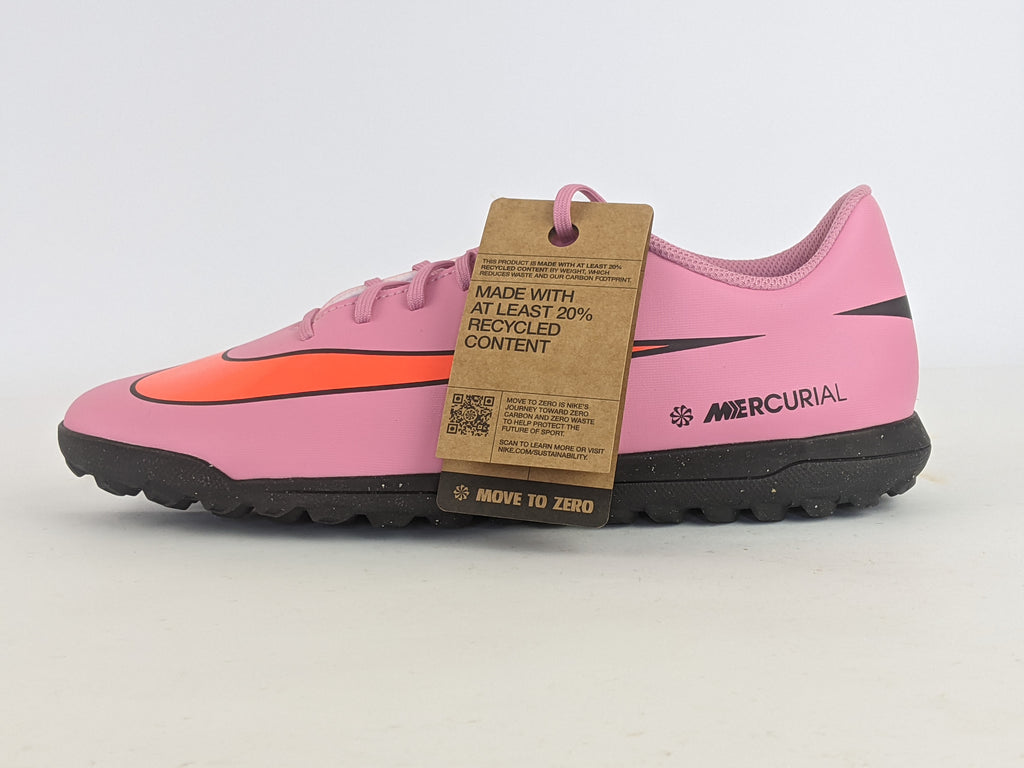 Nike Mercurial Vapor 16 Club TF Scary Good - Magic Flamingo/Black/Total Crimson (Brand New)