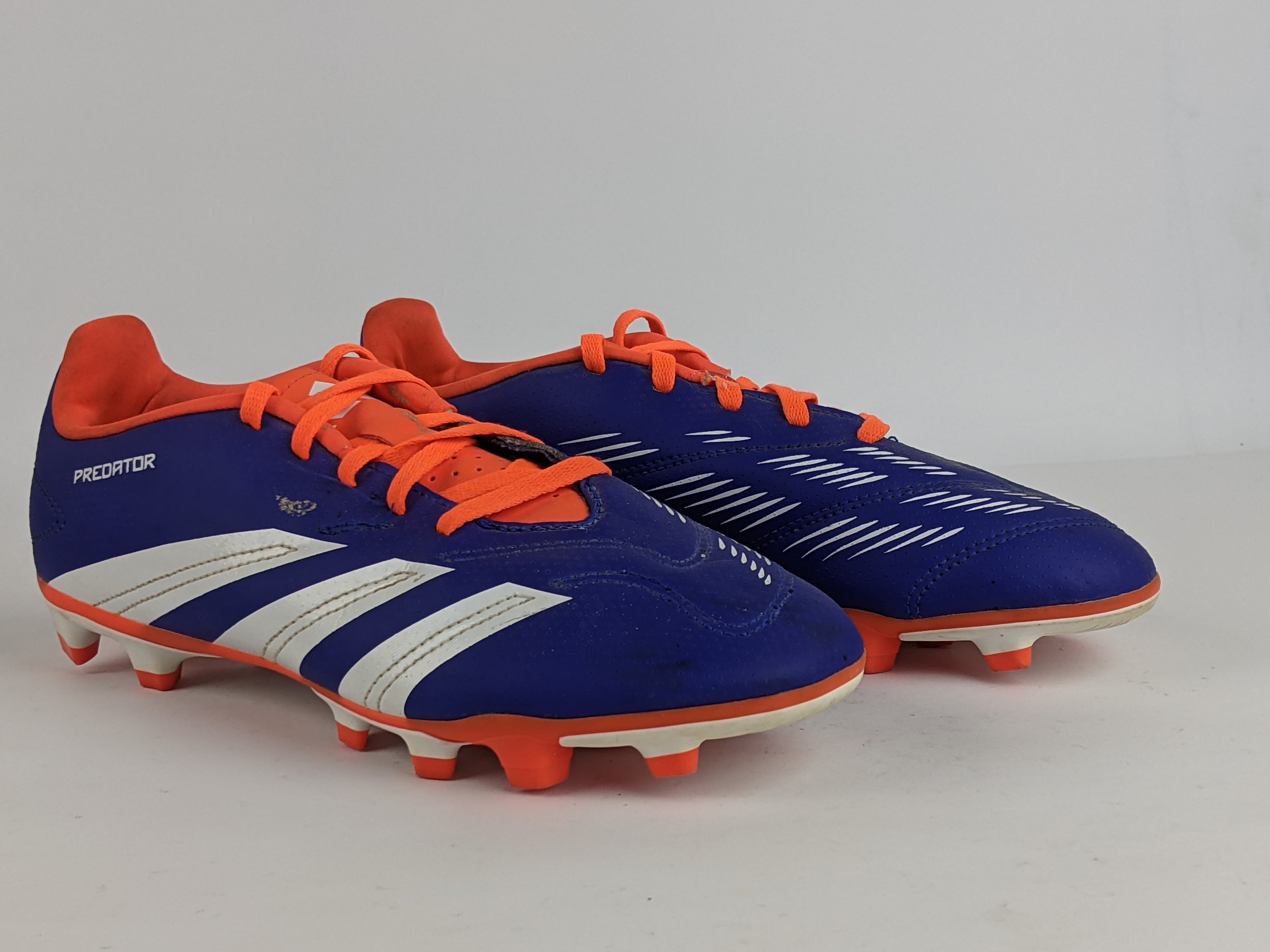 adidas Predator Club FxG Advancement - Lucid Blue/Footwear White/Solar Red Kids