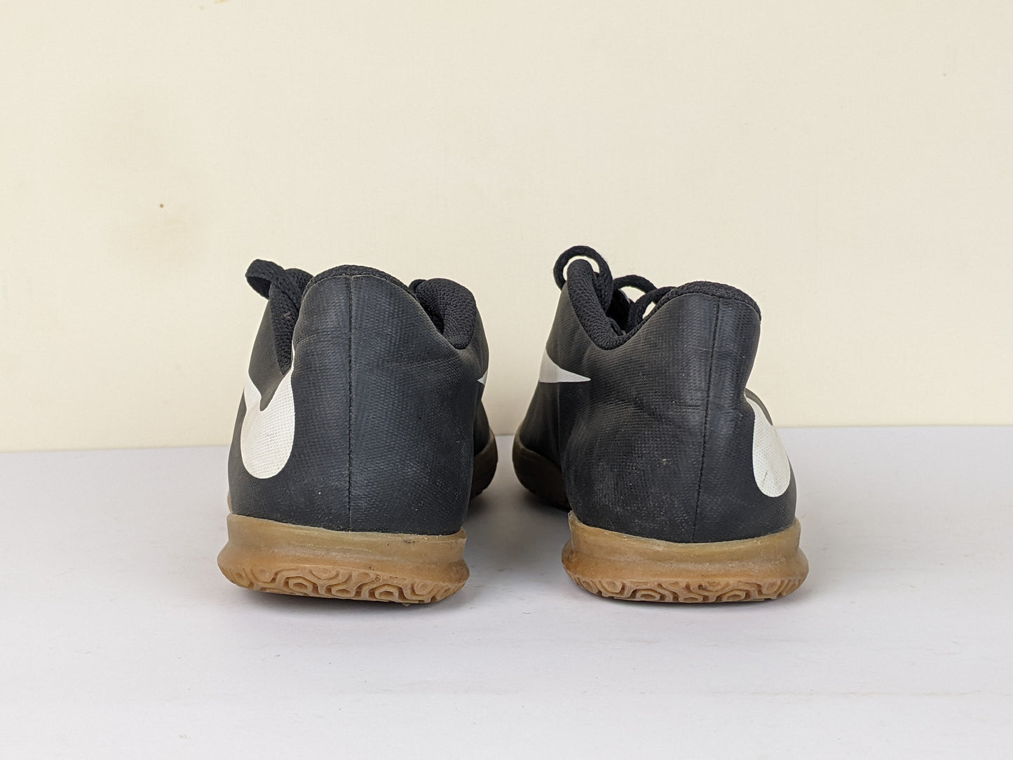 Nike BravataX II IC 'Black/White