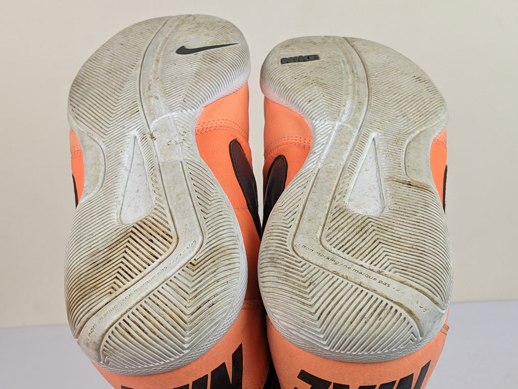 Nike Davinho Atomic Orange/Black/Total Orange/White