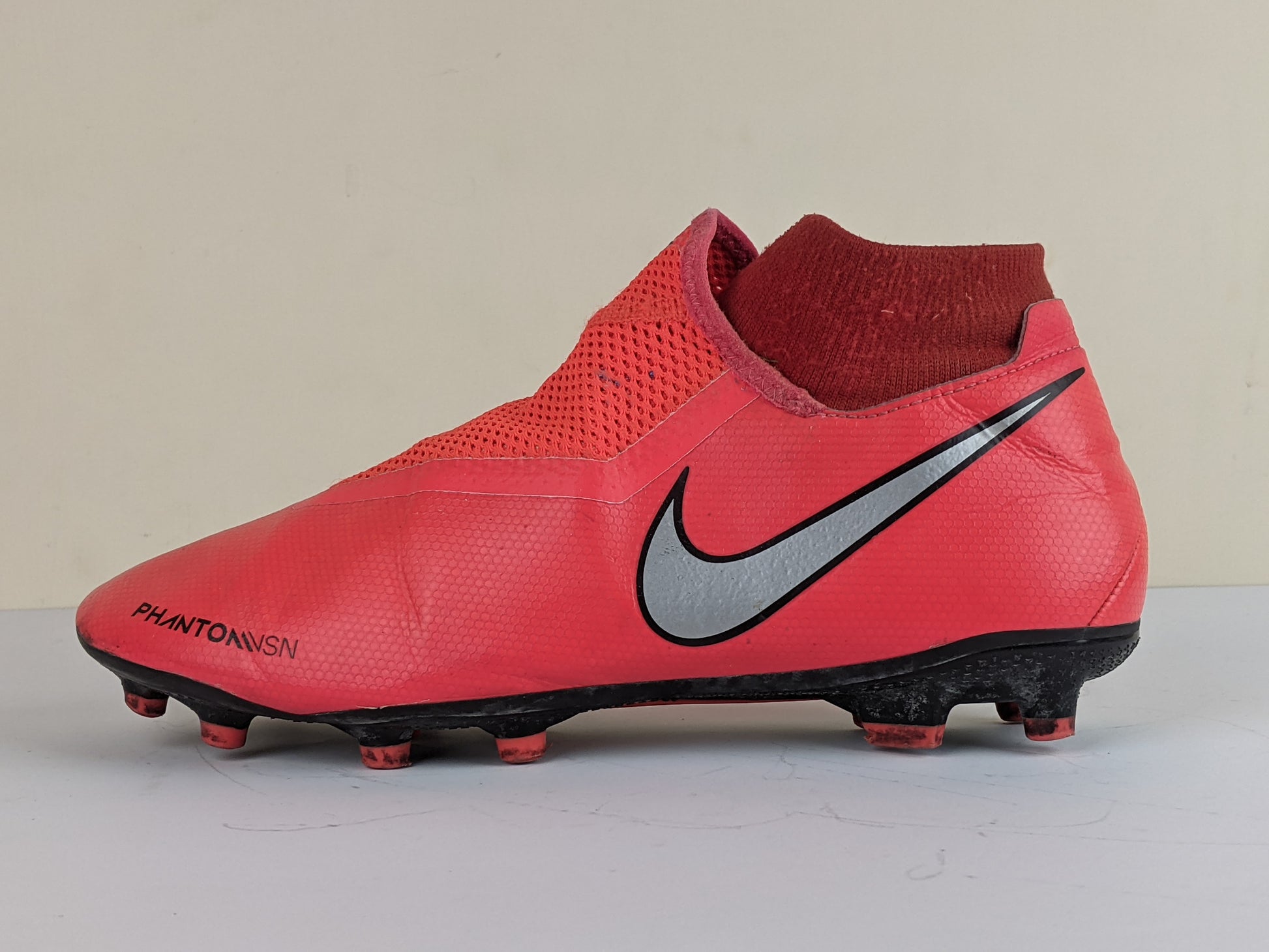 Nike Phantom Vision Academy DF MG Game Over - Bright Crimson/Metallic Silver