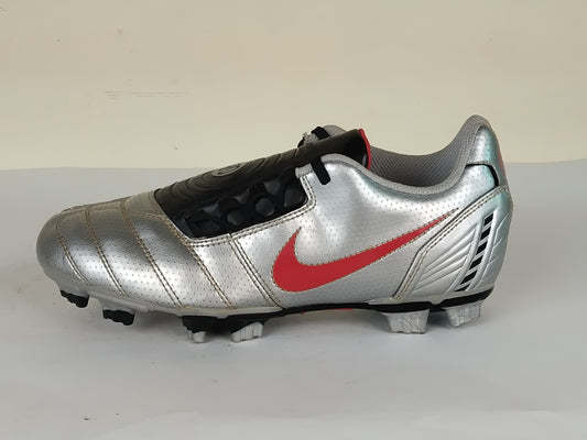 Nike Total 90 FG 'Silver Red'