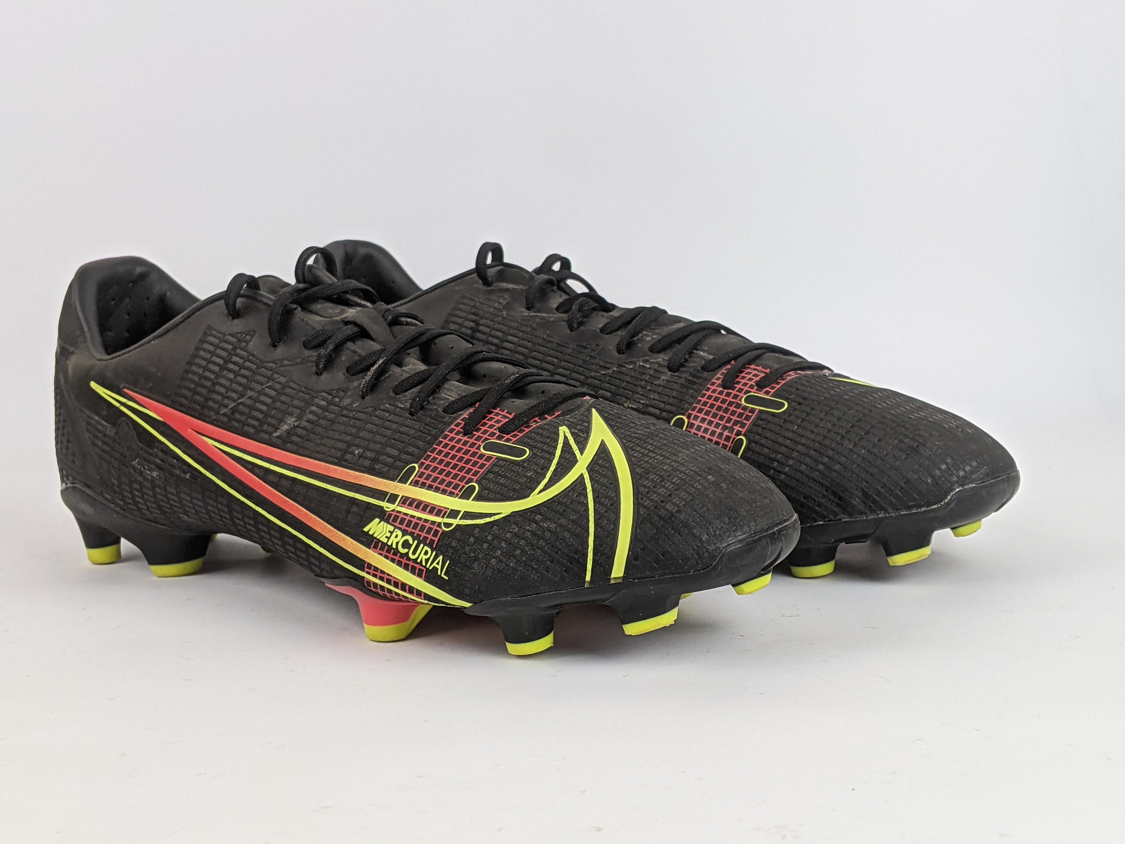 Nike Mercurial Vapor 14 Academy MG Black x Prism - Black/Cyber Yellow/Off Noir