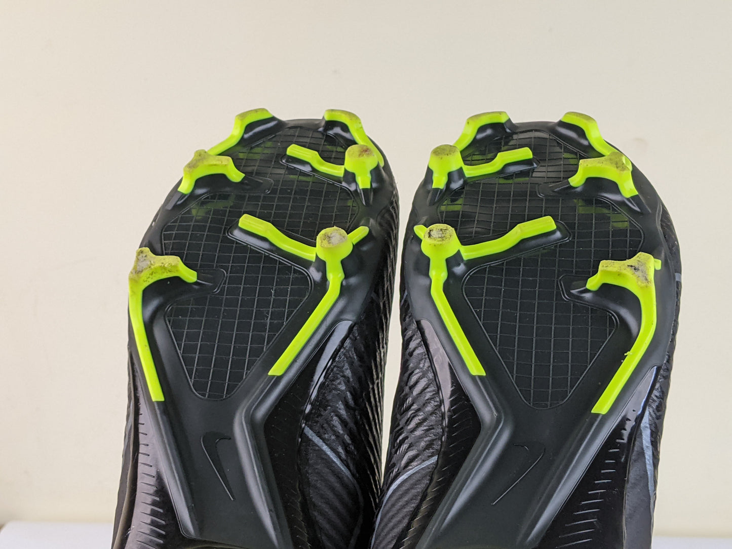 Nike Air Zoom Mercurial Vapor 15 Academy MG - Black/Dark Smoke Grey/Summit White/Volt
