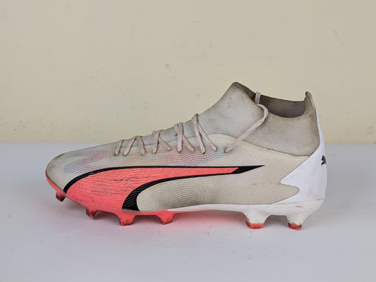 PUMA Ultra Pro FG/AG Breakthrough - White/Black/Fire Orchid