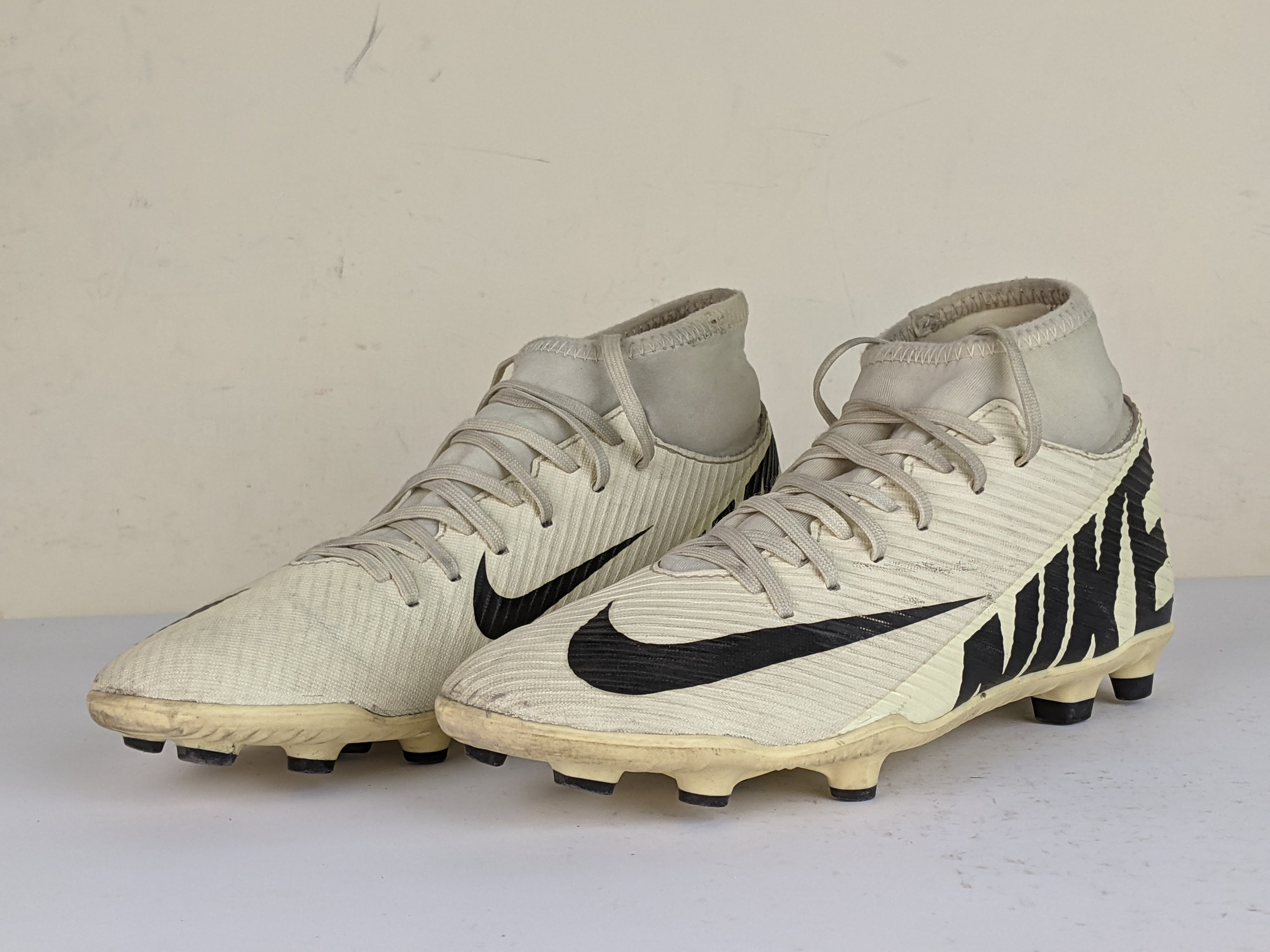 Nike Mercurial Superfly 9 Club MG Mad Ready - Lemonade/Black