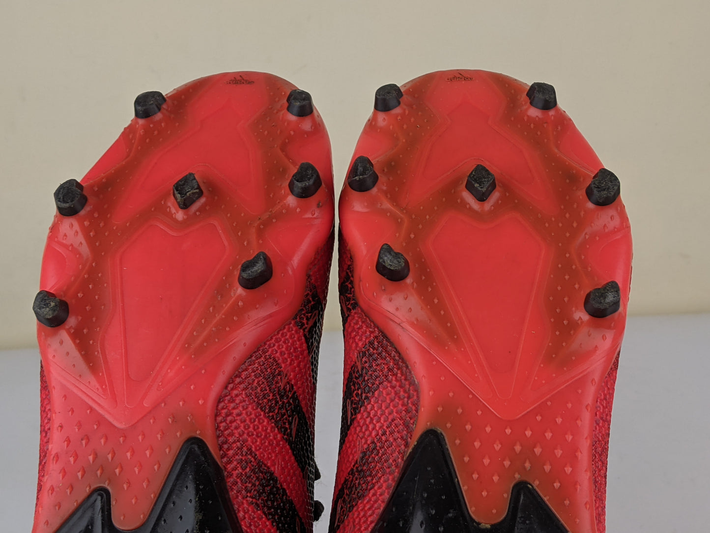 adidas Predator Freak .3 FG Meteorite - Red/Core Black/Solar Red