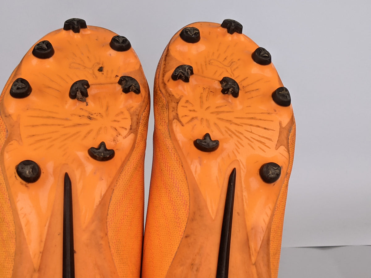 Puma Ultra 6 Play FG/AG 'Heat Fire'