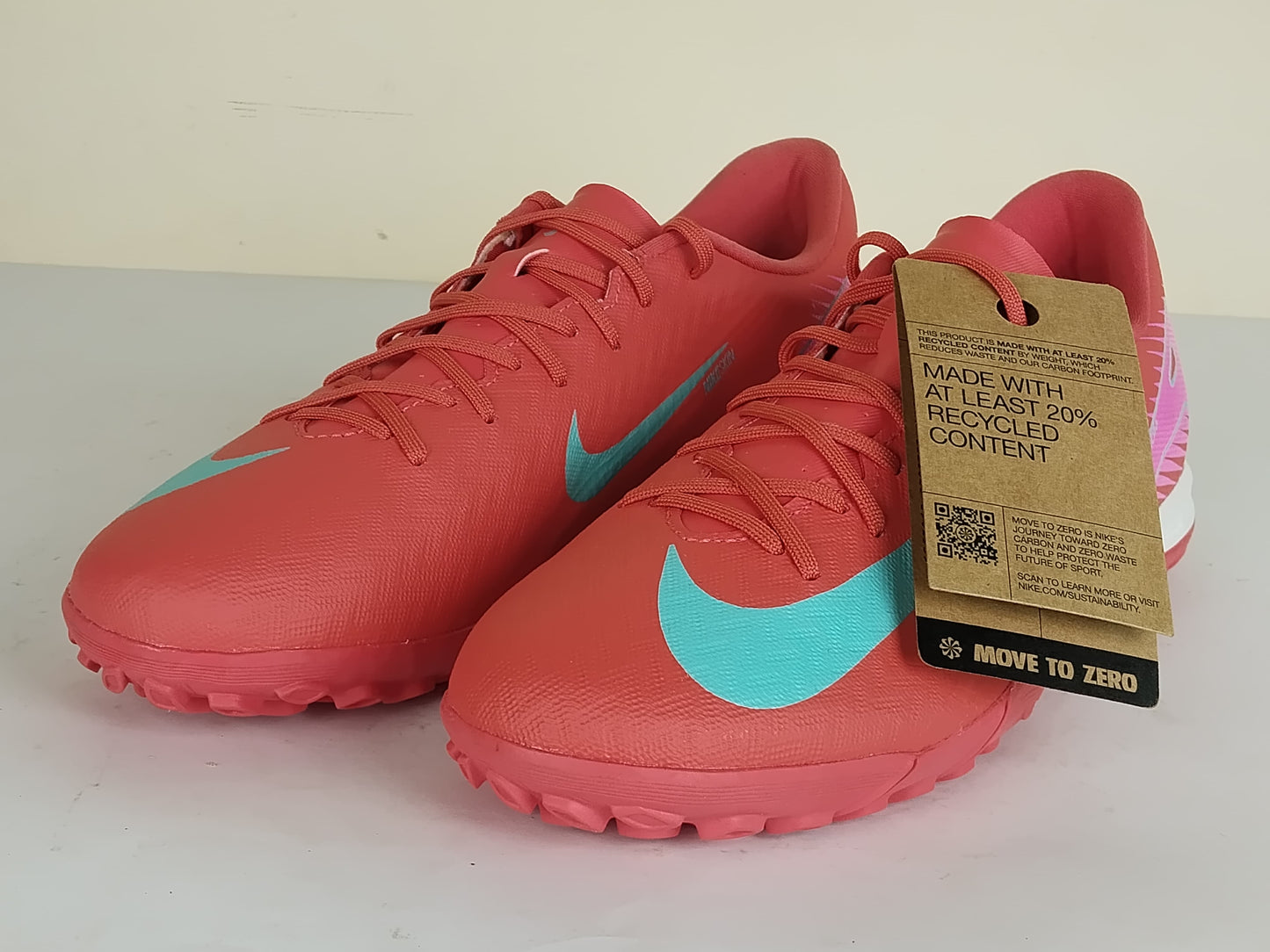 Nike Air Zoom Mercurial Vapor 16 Academy TF Mad Energy - Ember Glow/Aurora Green (Brand New)