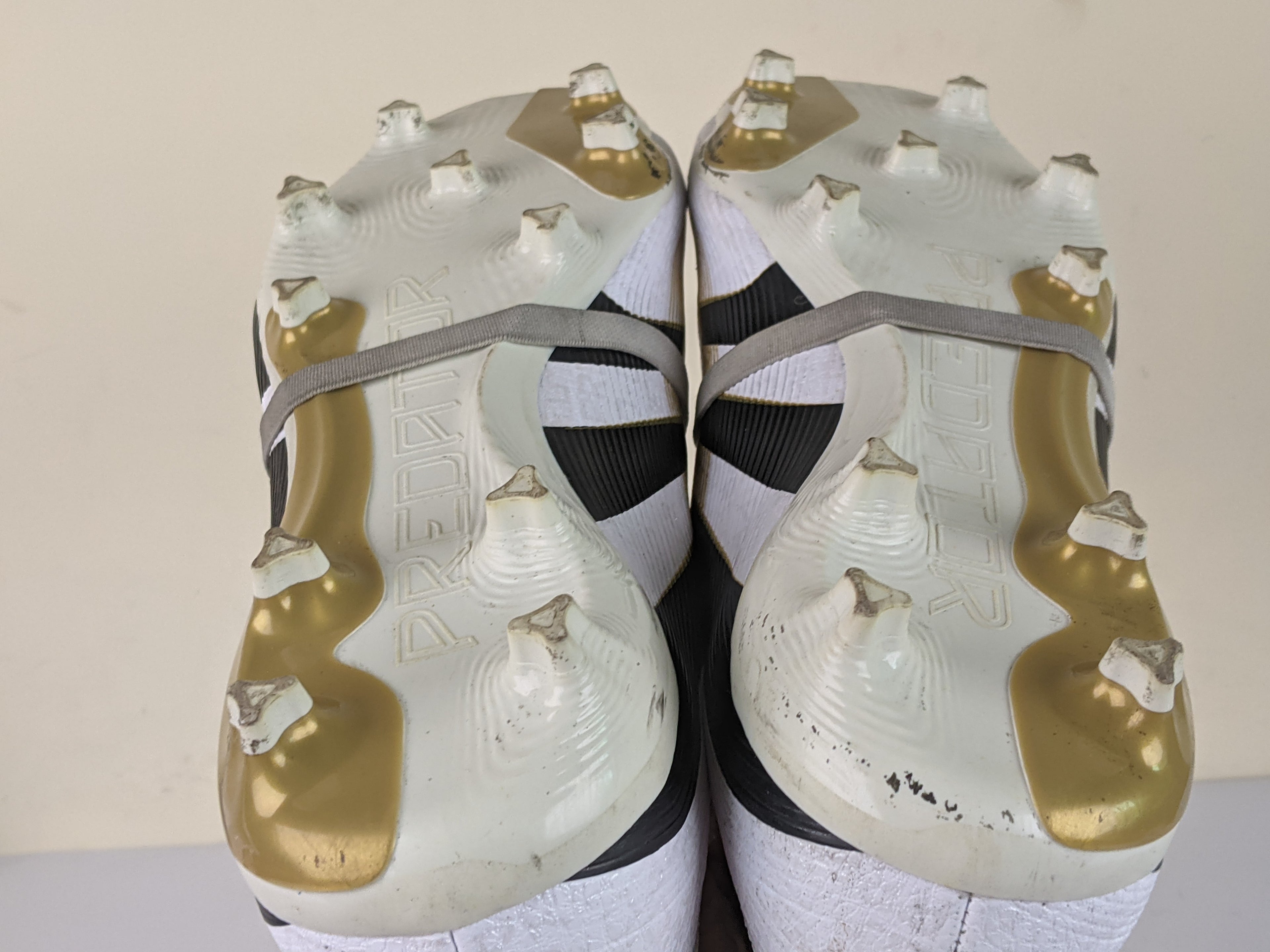 adidas Predator League Fold-over Tongue FG/AG Road to Glory - Footwear White/Core Black/Gold Metallic