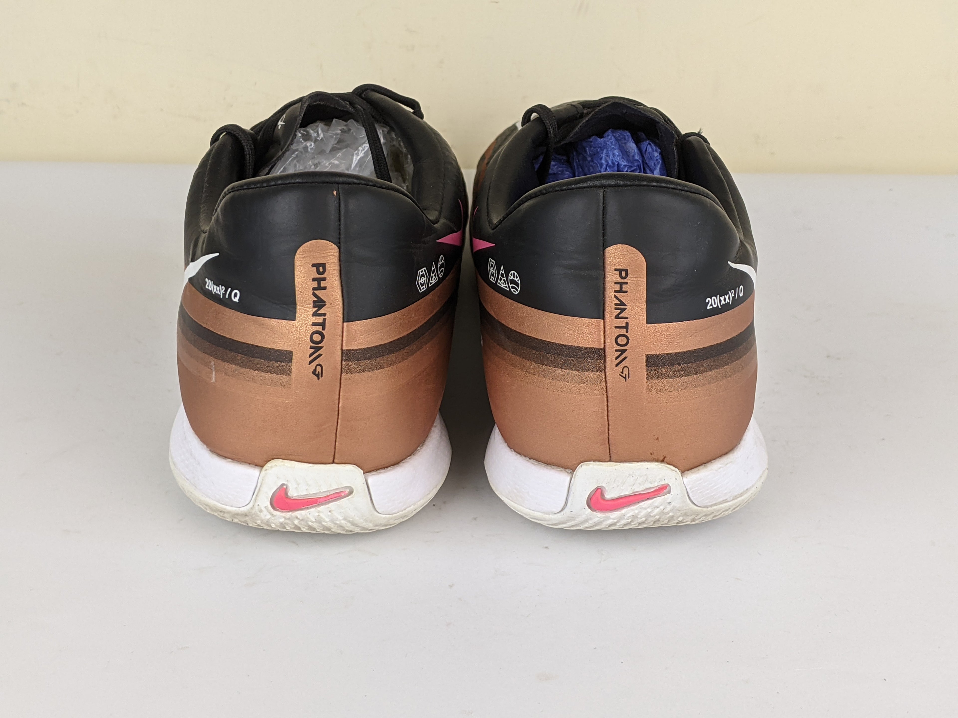 Nike Phantom GT 2 Academy IC Generation - Metallic Copper/White/Black