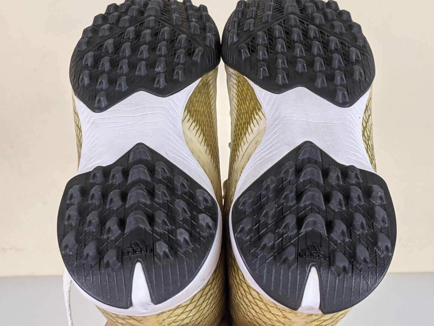 adidas X Ghosted .3 TF Inflight - Footwear White/Metallic Gold/Core Black