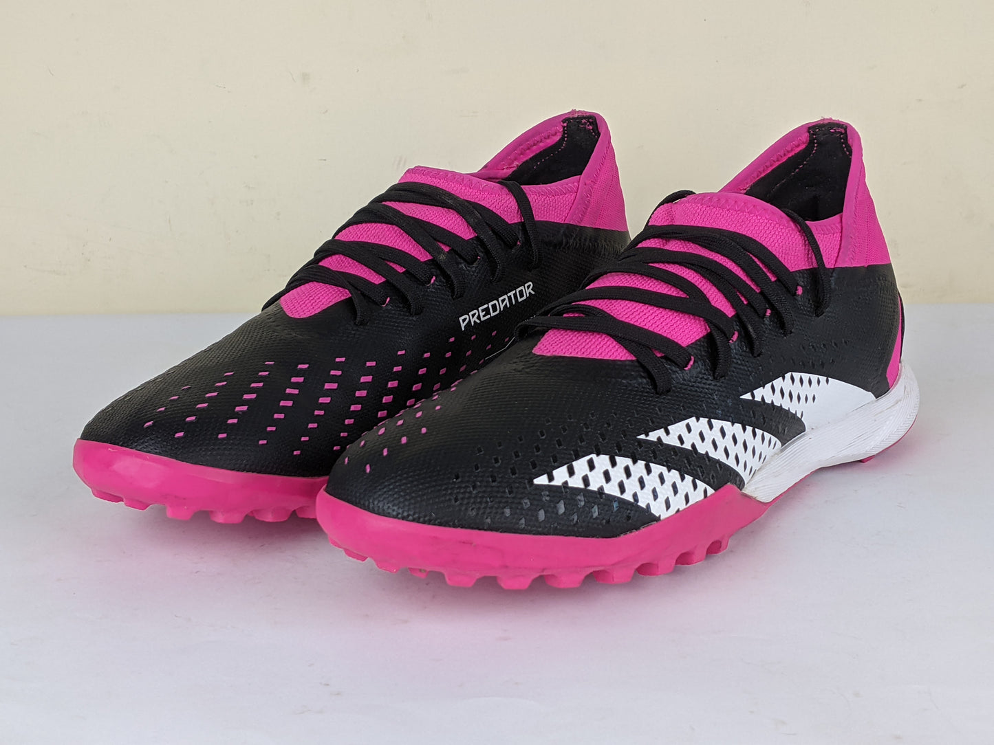 adidas Predator Accuracy .3 TF Own Your Football - Core Black/Footwear White/Shock Pink