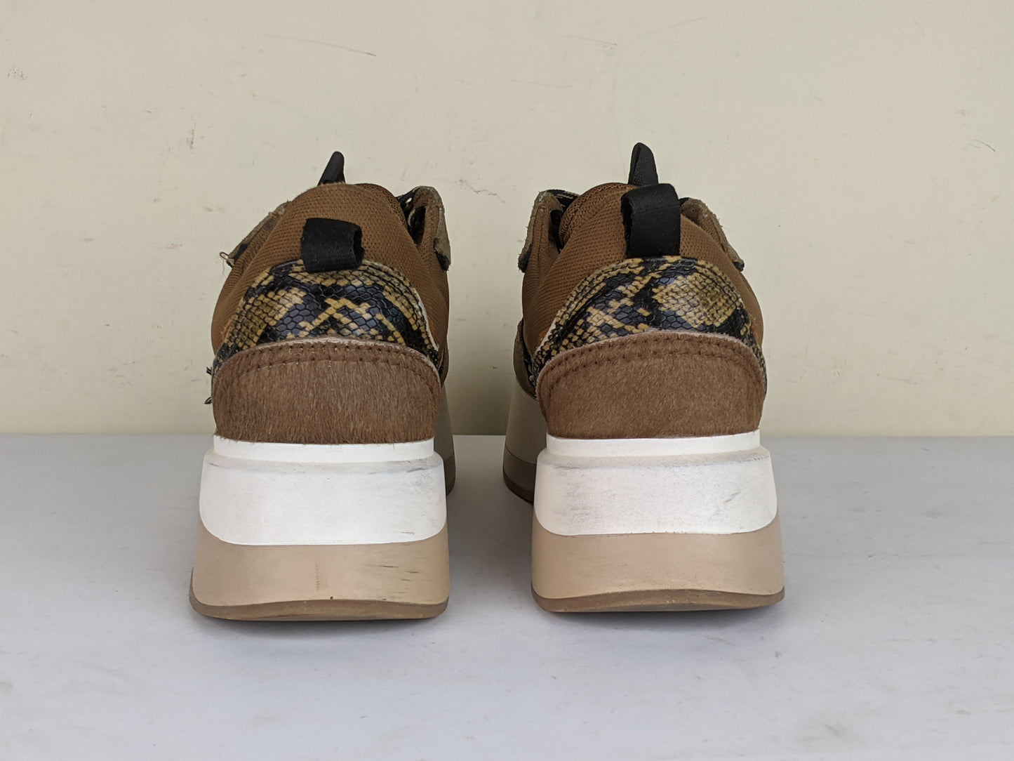 Zara Trainers Brown