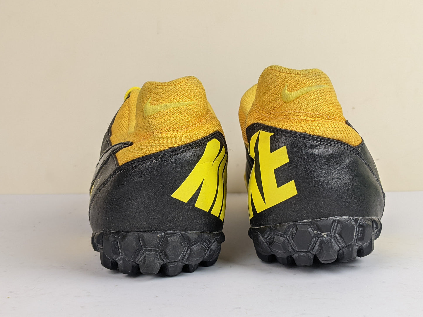 Nike Bomba TF 'Black/Yellow