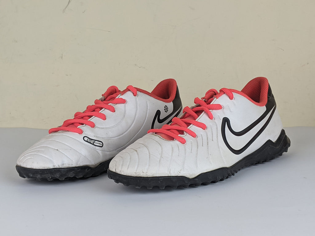 Nike Tiempo Legend 10 Club TF Ready - White/Black/Bright Crimson