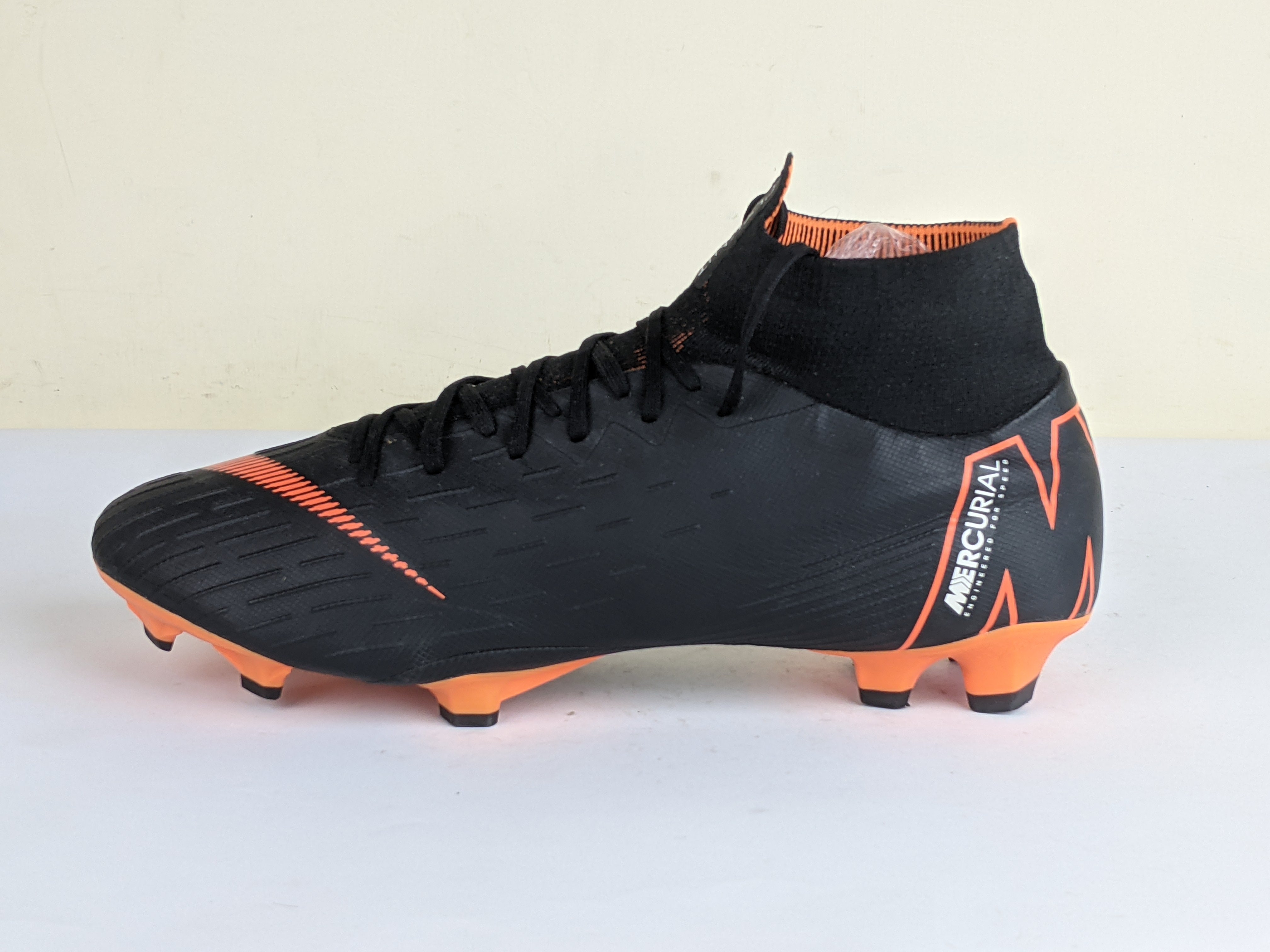 nike mercurial superfly 6 black and orange