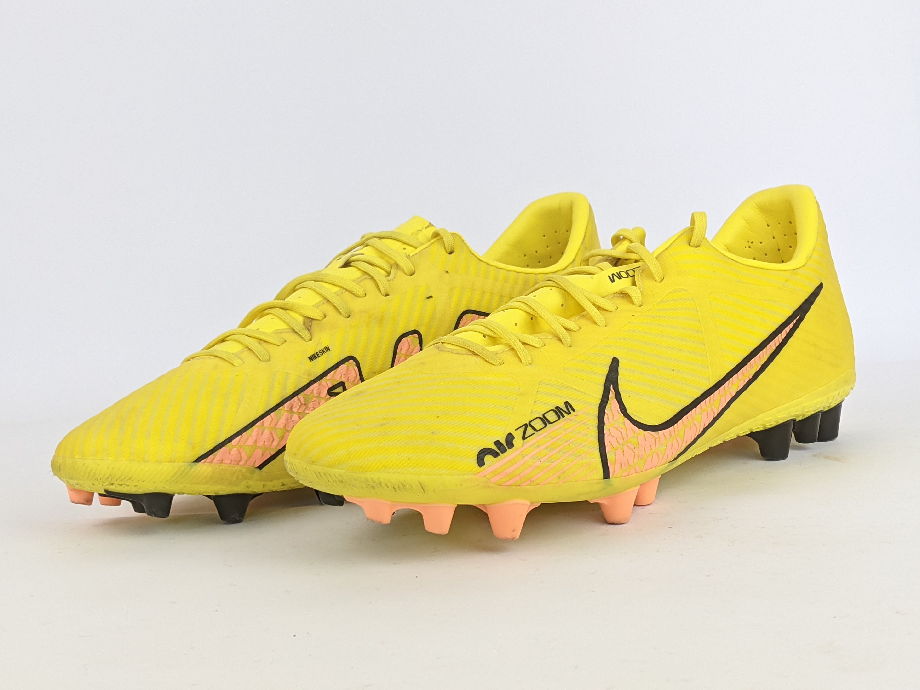 Nike Zoom Mercurial Vapor 15 Academy AG 'Yellow Pink