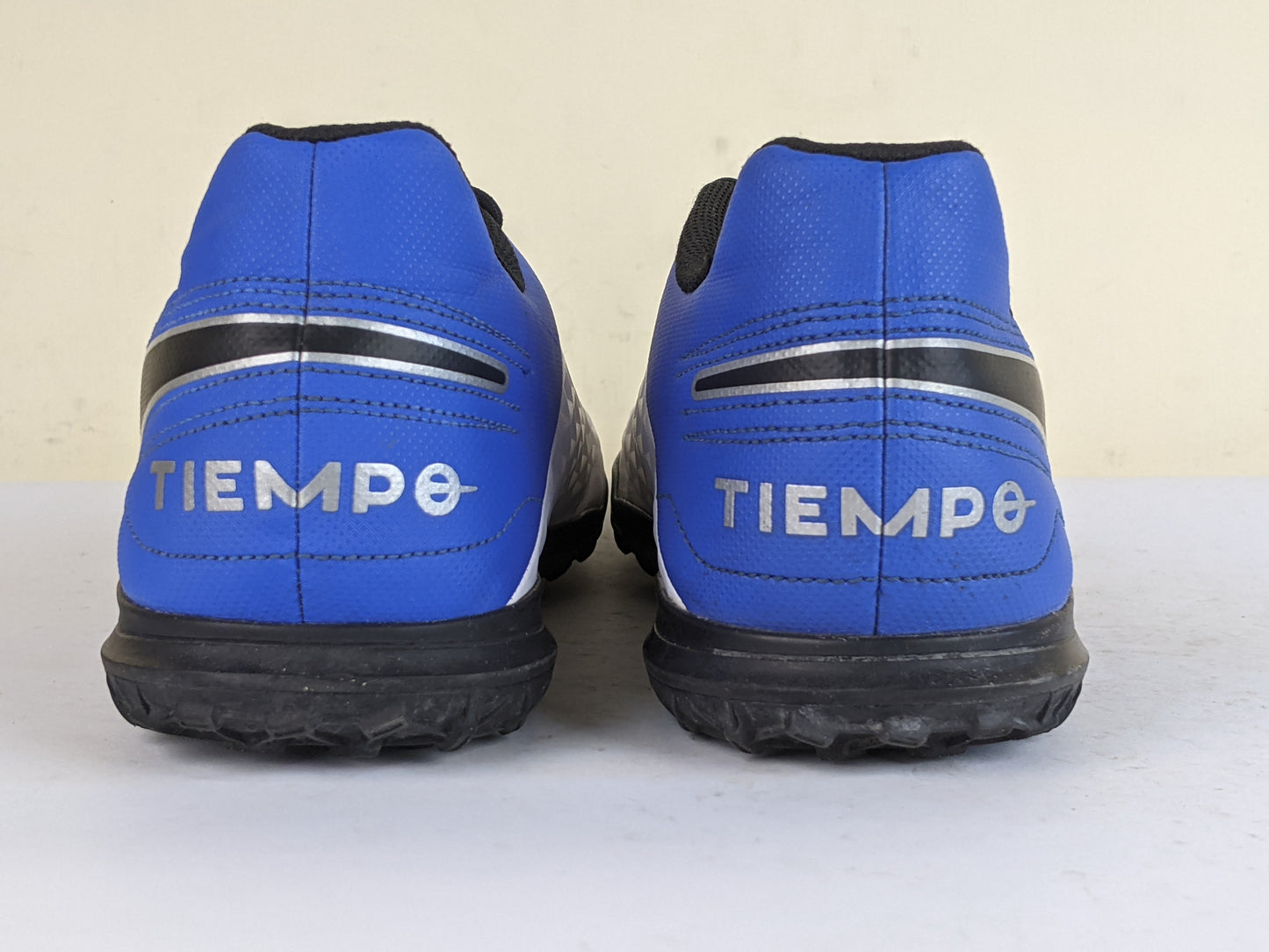 Nike Tiempo Legend 8 Club TF Daybreak - White/Black/Hyper Royal/Metallic Silver