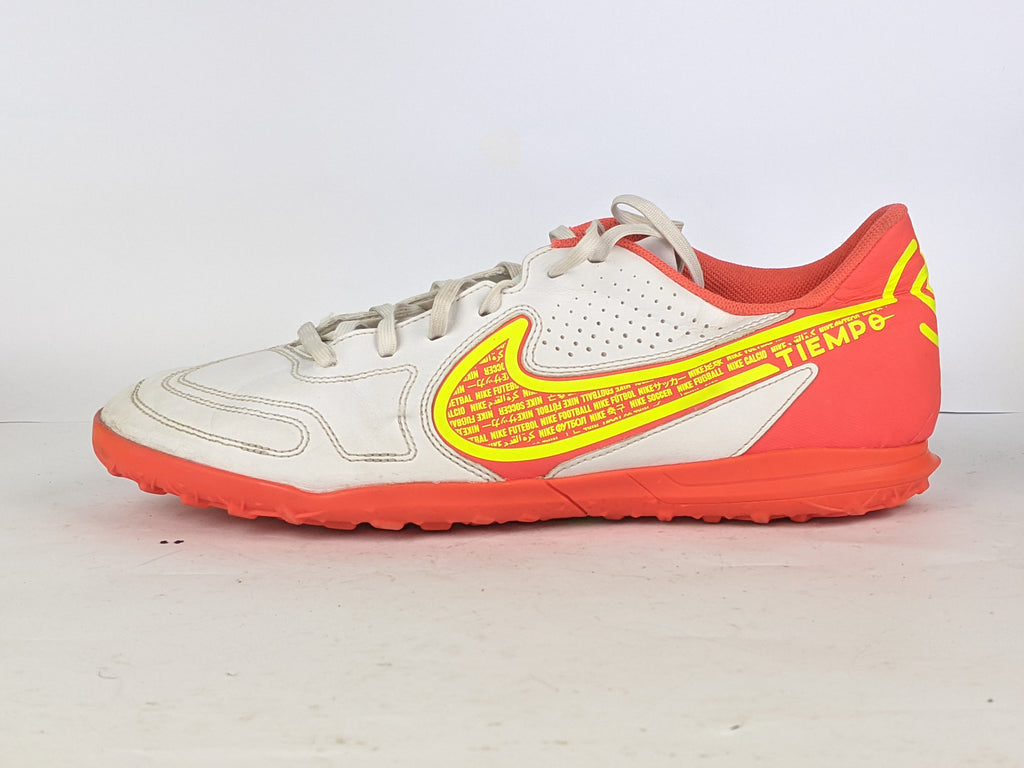 Nike Tiempo Legend 9 Club TF Motivation - White/Volt/Bright Crimson