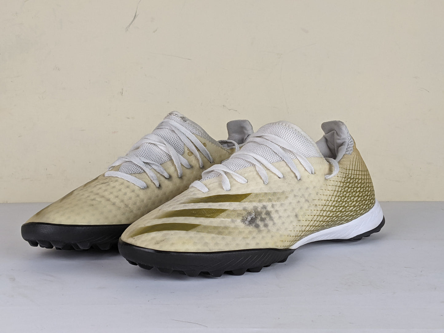 adidas X Ghosted .3 TF Inflight - Footwear White/Metallic Gold/Core Black