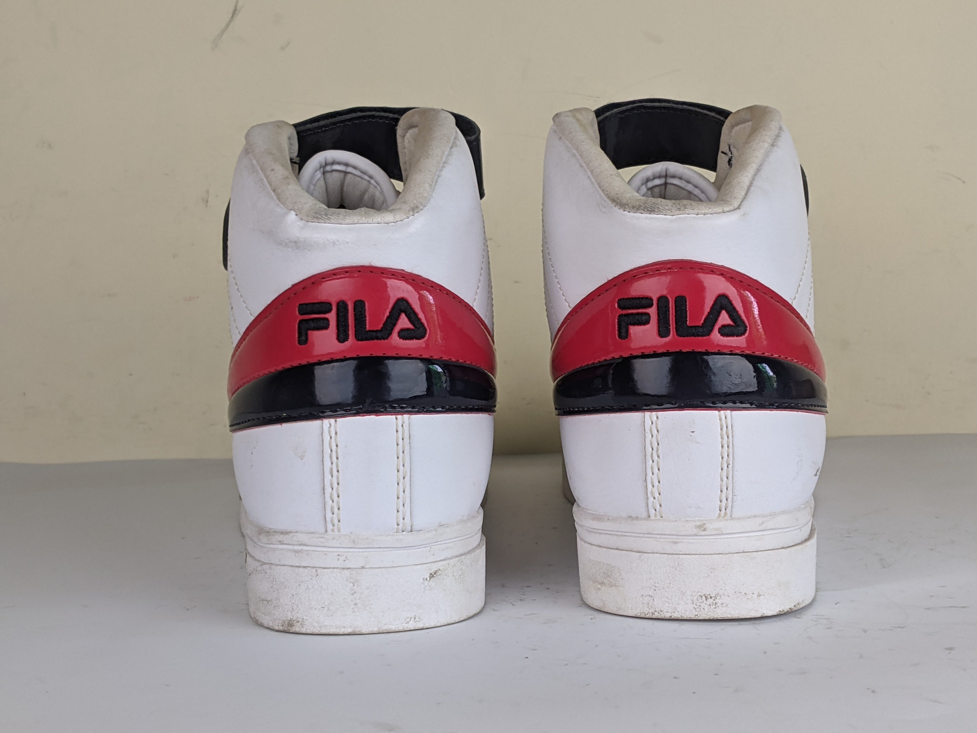 FILA Vulc 13 Patent Flag 'White/Navy/Red