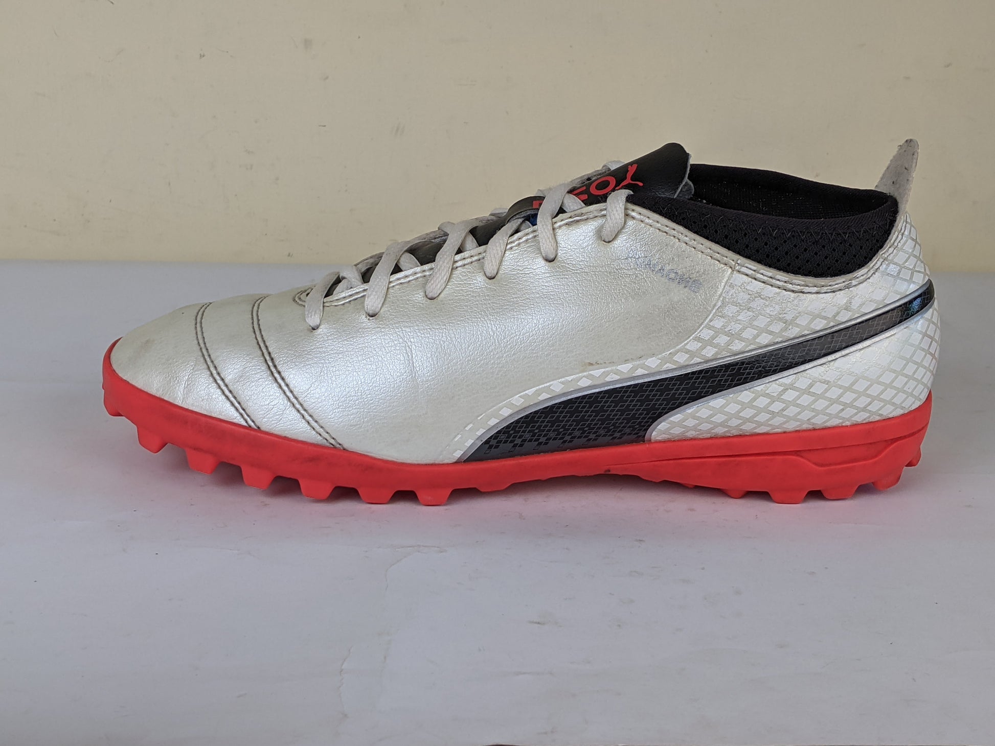 Puma One 17.4 TT TF 'White/Red