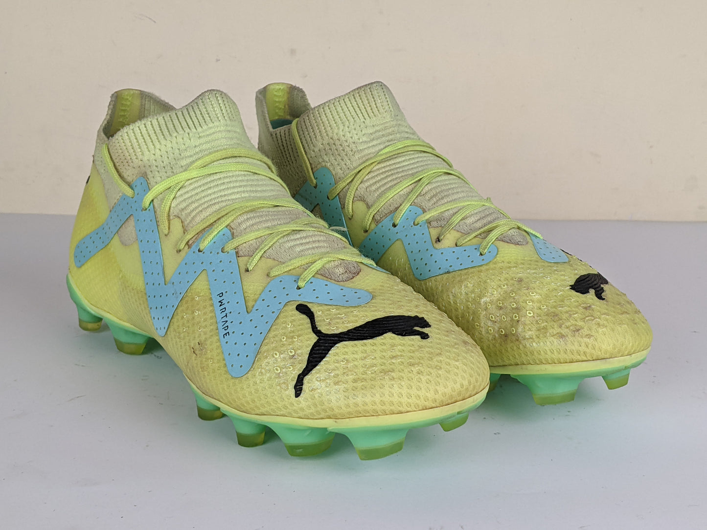 PUMA Future Pro FG/AG Pursuit - Fast Yellow/PUMA Black/Electric Peppermint