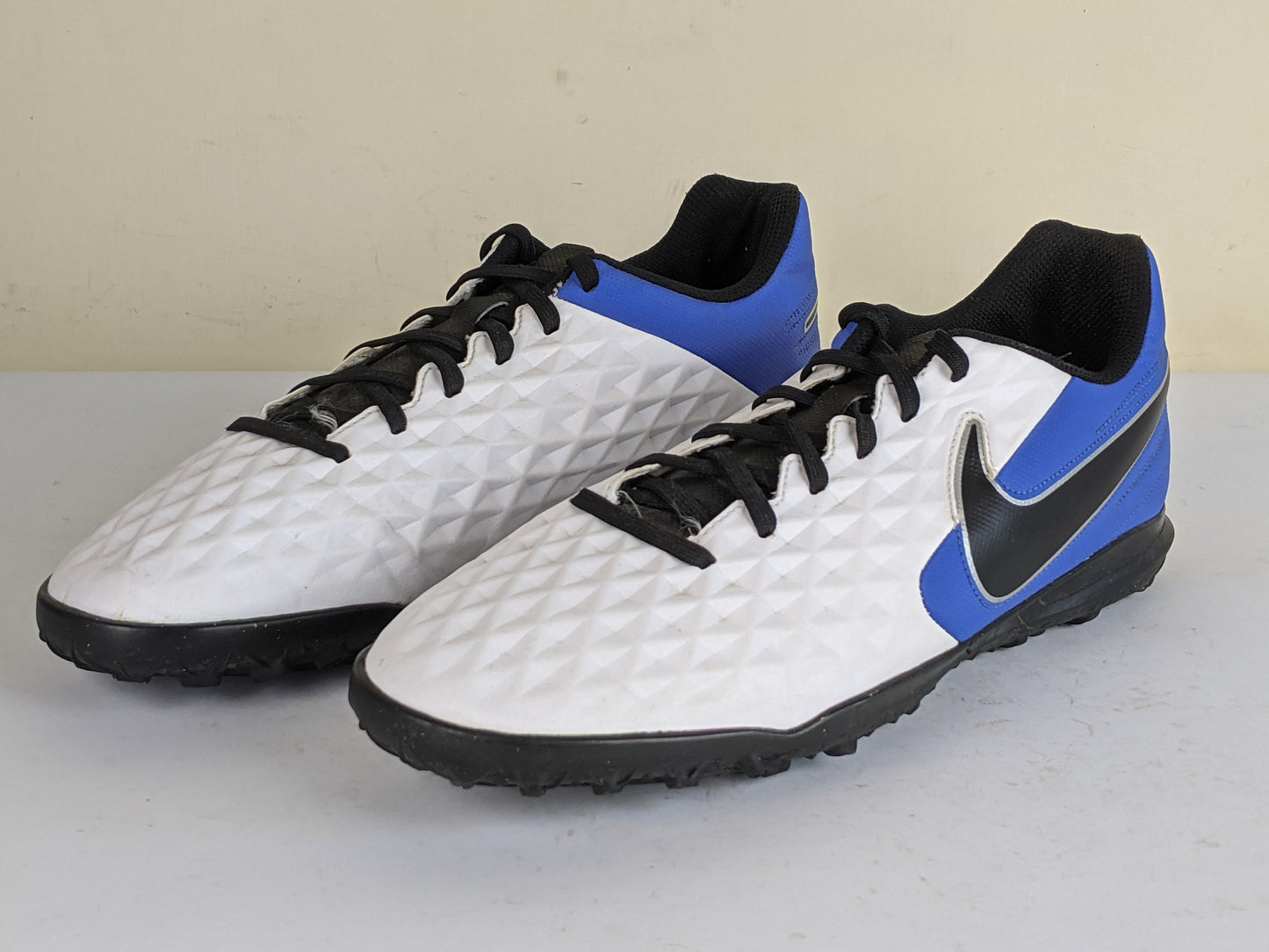 Nike Tiempo Legend 8 Club TF Daybreak - White/Black/Hyper Royal/Metallic Silver