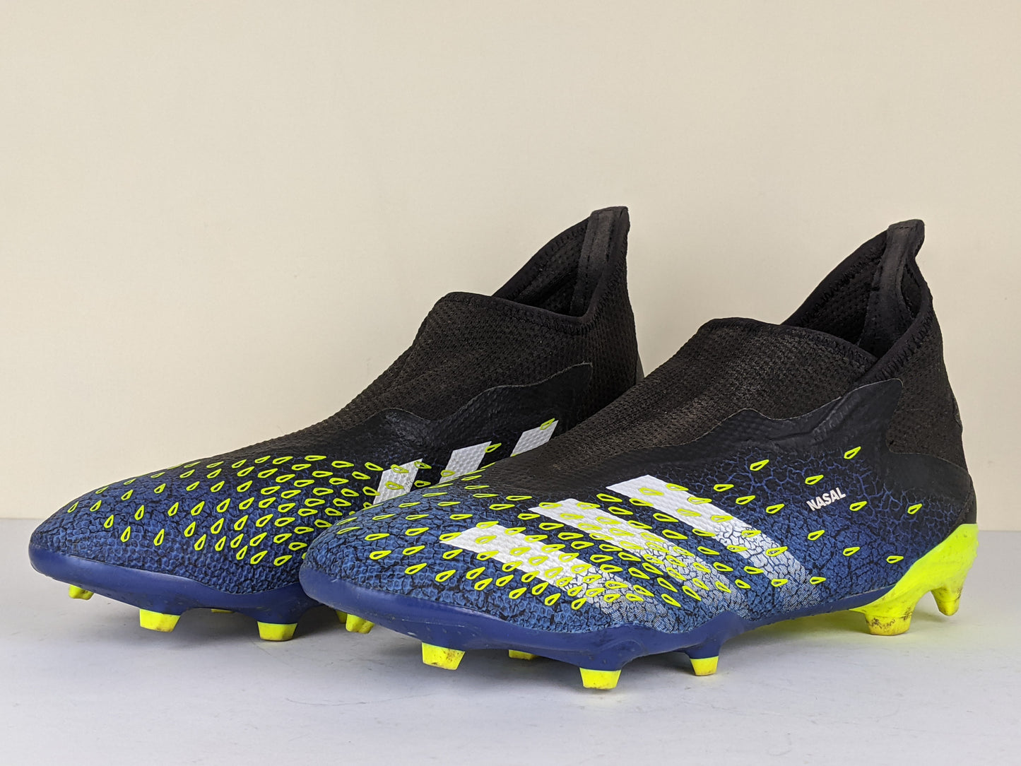 adidas Predator Freak .3 Laceless FG/AG Superlative - Core Black/Footwear White/Solar Yellow