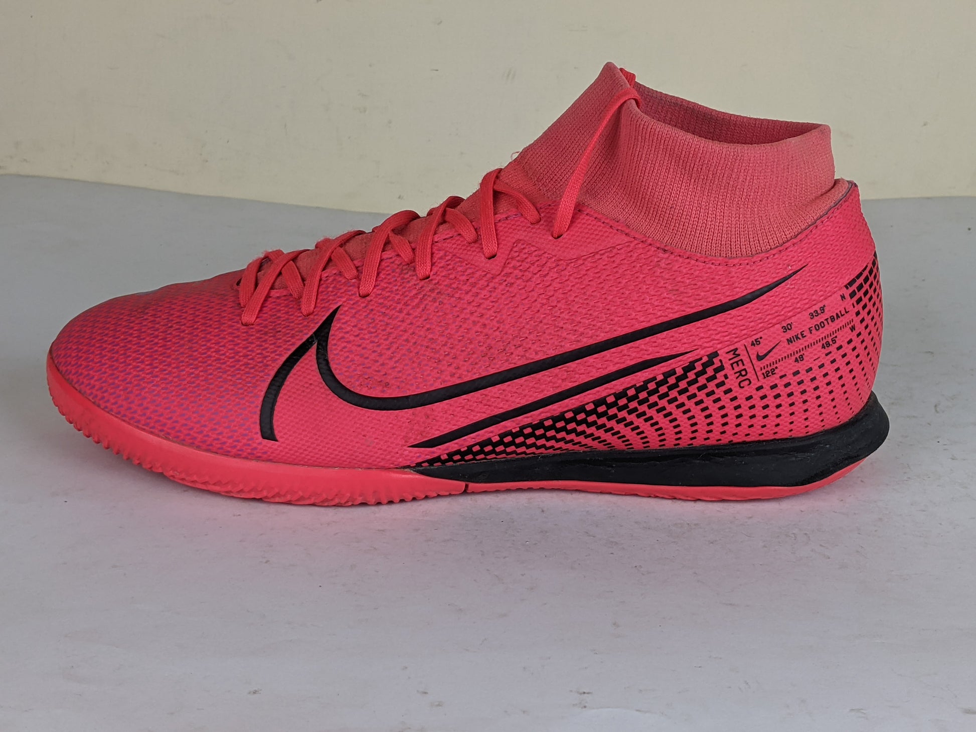 Nike Mercurial Superfly 7 Academy IC Future Lab - Laser Crimson/Black