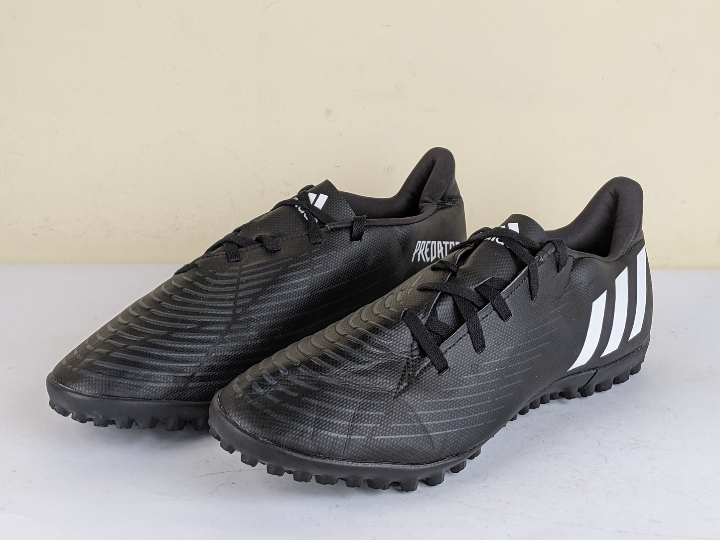 adidas Predator Edge .4 TF Shadowportal - Core Black/Footwear White/Vivid Red
