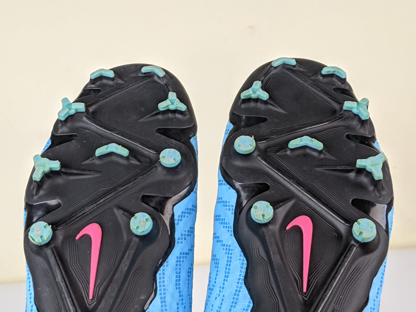 Nike Phantom GX Academy DF MG Blast - Baltic Blue/Pink Blast/White/Laser Blue
