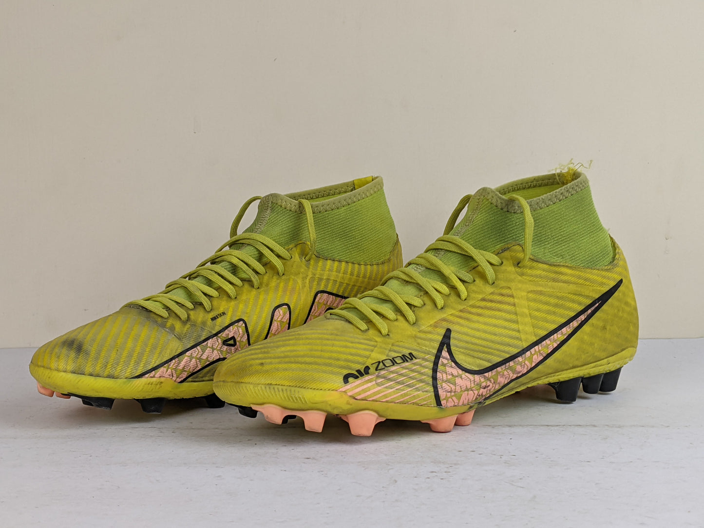 Nike Air Zoom Mercurial Superfly 9 Academy AG Lucent - Yellow Strike/Sunset Glow