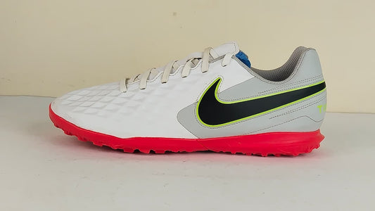 Nike Tiempo Legend 8 Club TF Platinum - White/Black/Grey Fog/Bright Crimson