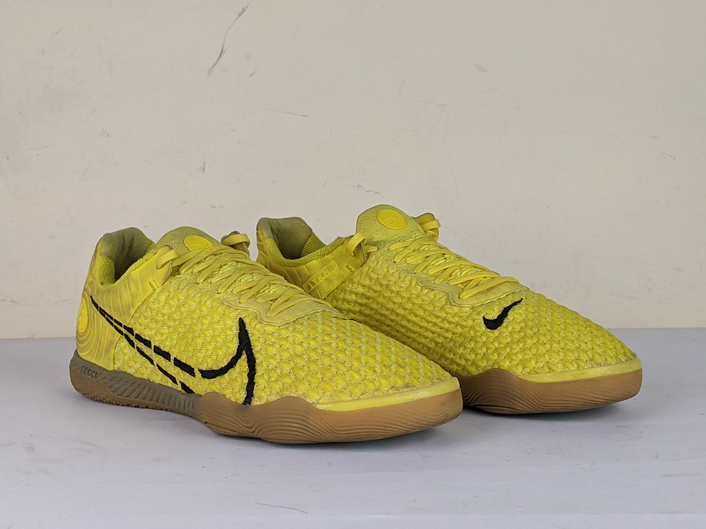 Nike React Gato IC Small Sided - Opti Yellow/Black/Gum Light Brown