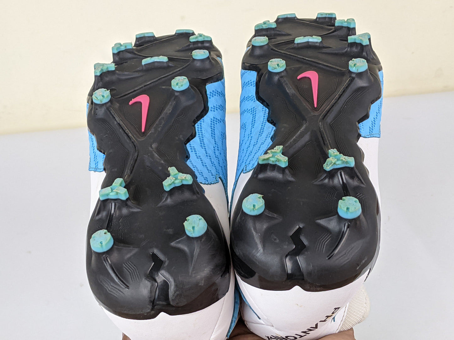 Nike Phantom GX Academy DF MG Blast - Baltic Blue/Pink Blast/White/Laser Blue