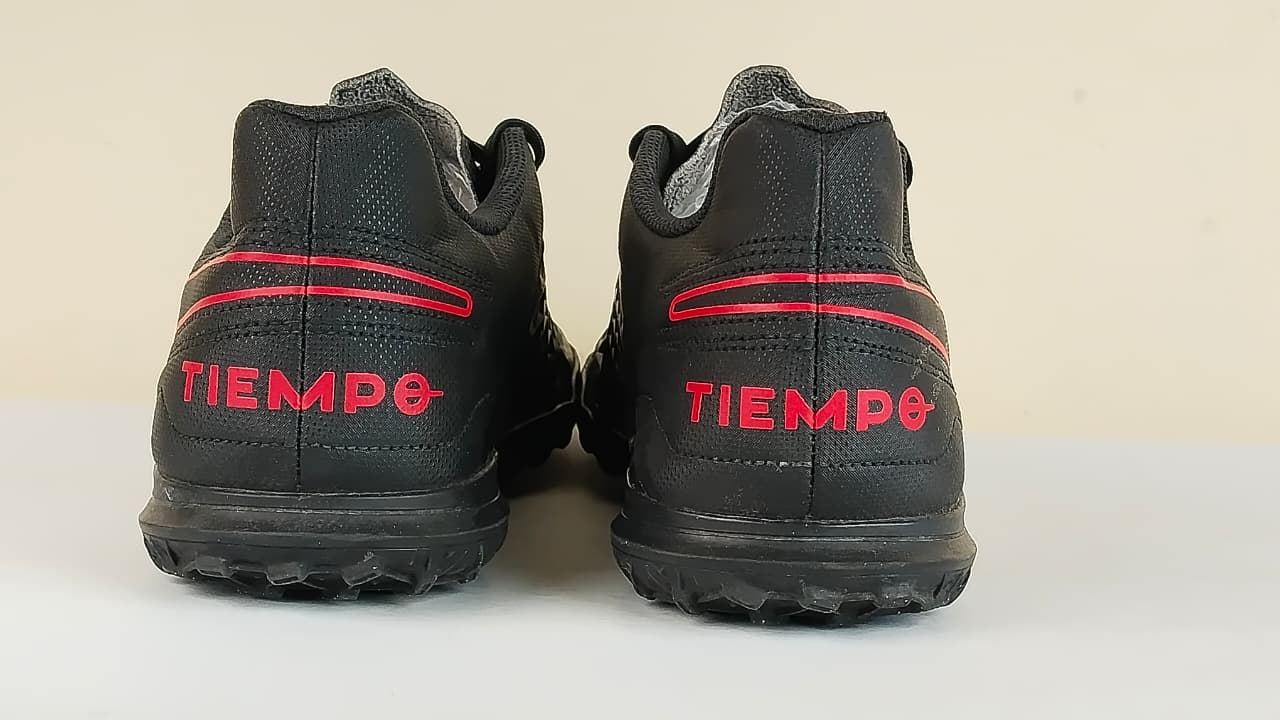 Nike Tiempo Legend 8 Club TF Black X Chile Red - Black/Chile Red/Dark Smoke Grey